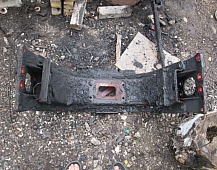 29911 Траверса рамы поперечная крепления двигателя железная 5010320094 5010320172 Рено Магнум MACK430