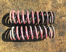 пружина заднего амортизатора подвески кабины вольво 8158197 FH12 D12A