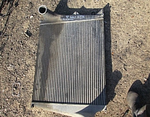 интеркулер 1665242 1676631 8112564 Вольво FH12 D12A