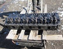 ГБЦ головка блока цилиндров 1677700 1547931 Вольво FH12 D12A