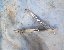 30119  Кронштейн петля капота левый 5010225807 Рено Премиум DCI420