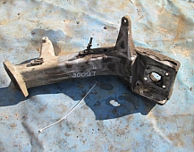 30097  Кронштейн переднего бампера левый 5600201628 Рено Премиум DCI420