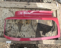 30061  Рамка фары правая 5001834442 Рено Премиум DCI420