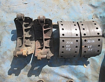 30136  Колодка тормозная передняя 5600433349  175мм Рено Премиум DCI420