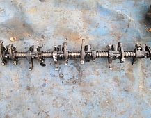 30147  Вал рокеров  в сборе ось коромысел 5010550186 коромысло впуск 5010550083 выпуск 5010550081 Рено Премиум DCI420