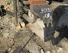 30180  Кронштейн крепления торсиона к раме правый 5600201639 Рено Премиум DCI420