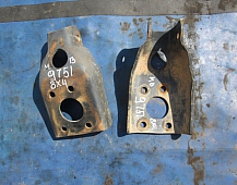 29751 кронштейн амортизатора верхний Мерседес Актрос 9493230140 самосвал 1490090 8x4