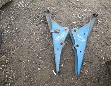 29958  Кронштейн пневмоподушки кабины передний 81417010076 MAN TGA 2003