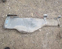 29968 Шумоизоляция двигателя со стороны рамы левая  81192200944 81192400007 81192405012 81192405013 MAN TGA 2003