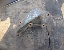 30763  Кронштейн генератора 365372 скания 113 DSC1122