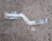 30305 Кронштейн крепления крыла передний правый скания 4 1866050