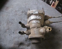 31050 Кран управления тормозами прицепа Scania P94 DSC912 1331721