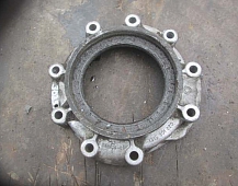 30832 Крышка вала КПП 1315301220 ZF 16S151 MAN F2000