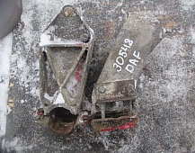 30548  Кронштейн заднего крыла 1371224 1629046 1629045 DAF85CF даф евро2