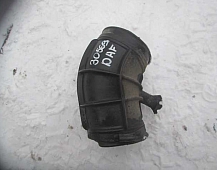 30569  Патрубок воздушного фильтра 1371831 DAF85CF даф евро2