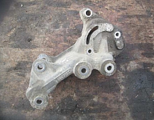 30678 Кронштейн генератора 1433190 DAF85CF даф