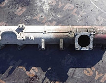 33213 Коллектор впускной 99441896 Iveco Euro Star Magirus 420 8210 1999