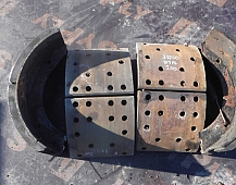 33200 Колодка тормозная задняя ширина 200мм Iveco Euro Star Magirus 420 8210 1999