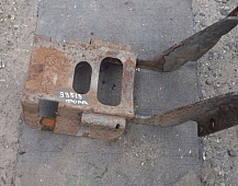 33513 Кронштейн рессивера FORD CARGO 1838N 2011