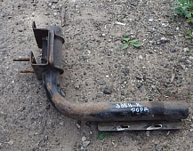 33511 Кронштейн задний переднего крыла под кабиной правый 7C4616K039BA FORD CARGO 1838N 2011