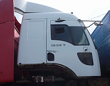 33611 Кабина белая FORD CARGO 1838N 2011
