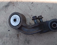 33583 Кронштейн торсиона кабины 7C465356BF FORD CARGO 1838N 2011