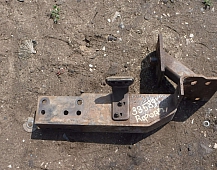 33589 Кронштейн усилителя бампера правый FORD CARGO 1838N 2011