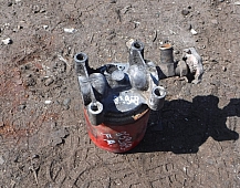 33969  Корпус фильтра охлаждающей жидкости 020416300 Фредлайнер Columbia CATERPILLAR 15 CAT 15 C15MBN