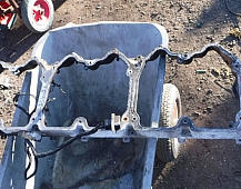 33944 Проставка крышки клапанов 1774152 Фредлайнер Columbia CATERPILLAR 15 CAT 15 C15MBN