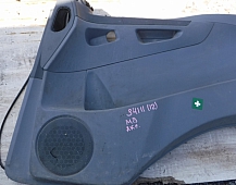 34111  Обшивка карта двери правая 9407201070  Mercedes AXOR евро5 2012