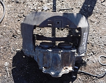 34154 Суппорт тормозной передний правый 5001866509 Renault Magnum DXI12 2005