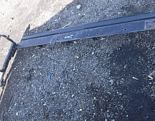 34180 Лонжерон траверса кабины правый 5010574868 Renault Magnum DXI12 2005