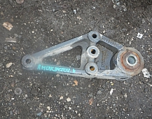 34202 Кронштейн передней рессоры задний левый 5010629764 532522С Renault Magnum DXI12 2005