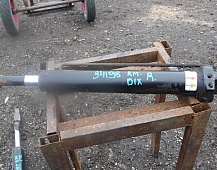 34198 Цилиндр подъема кабины правый 5010629264 Renault Magnum DXI12 2005