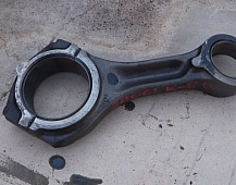 34061  Шатун двигателя курсор 8 IVECO