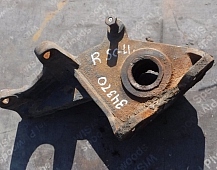 44370 Кронштейн энергоаккумулятора задний правый Scania R124 DSC12 1997 1354414