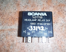 33142 Реле передних фар Scania R124 DSC12 1401788