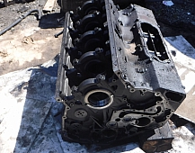 34767 Блок двигателя скания 1759340 Scania R164 DC1602