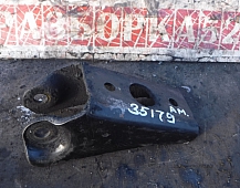 Кронштейн амортизатора переднего моста, верхний левый Фредлайнер Аргоси 1012758000 45179