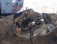 45176 суппорт тормозной барабанный передний правый Фредлайнер Аргоси