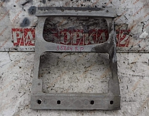 45264 Кронштейн корпуса подножки Правый Рено премиум Renault Premium DCI320 2005 7421087113 21087113