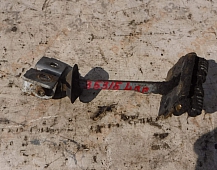 45315 Ограничитель двери левый Рено премиум Renault Premium DCI320 2005 5010225930