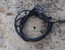 33297 Датчик положения коленчатого вала Датчик частоты вращения коленвала Scania R144  DSC1414 1360957