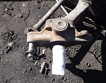 44571 Кулак поворотный цапфора передний правый Скания Scania R124 G360 1997 DSC1202 1895928 1443085