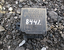 8441 Блок реле стеклоочистителей мерседес 2219 6X2 385.528 0335320016
