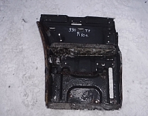 33077 Корпус подножки правой скания 1515192 Scania R144 DSC1413