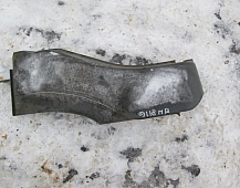 29118 Накладка переднего крыла Меседес Актрос 9418810823 MP1