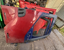 1003 Двери левая и правая КОМПЛЕКТ красно-синяя Рено Премиум Renault Premium 5600464824 5010225216 5600464829