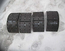 30513 Колодки тормозные барабанные передние ширина 17.5 Volvo F16 TD163 3095195