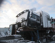 30535 Кабина черная Volvo F16 TD163